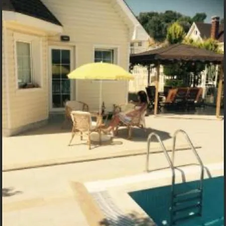 Sun Bungalow